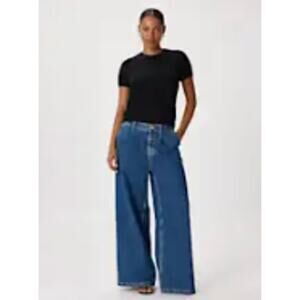 Quince NEW Mongolia Cashmere Black Tee, Small